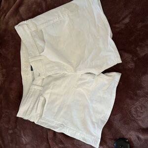 American Eagle, size 12, White shorts